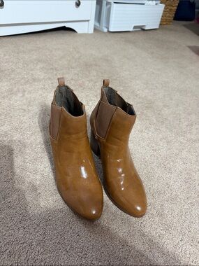 SHEIN Brown Patent Chelsea Ankle Boots